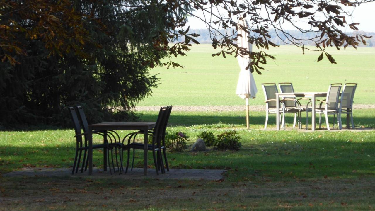 Ferienhaus Gut Rattelvitz Insel Ruegen Gingst Extérieur photo