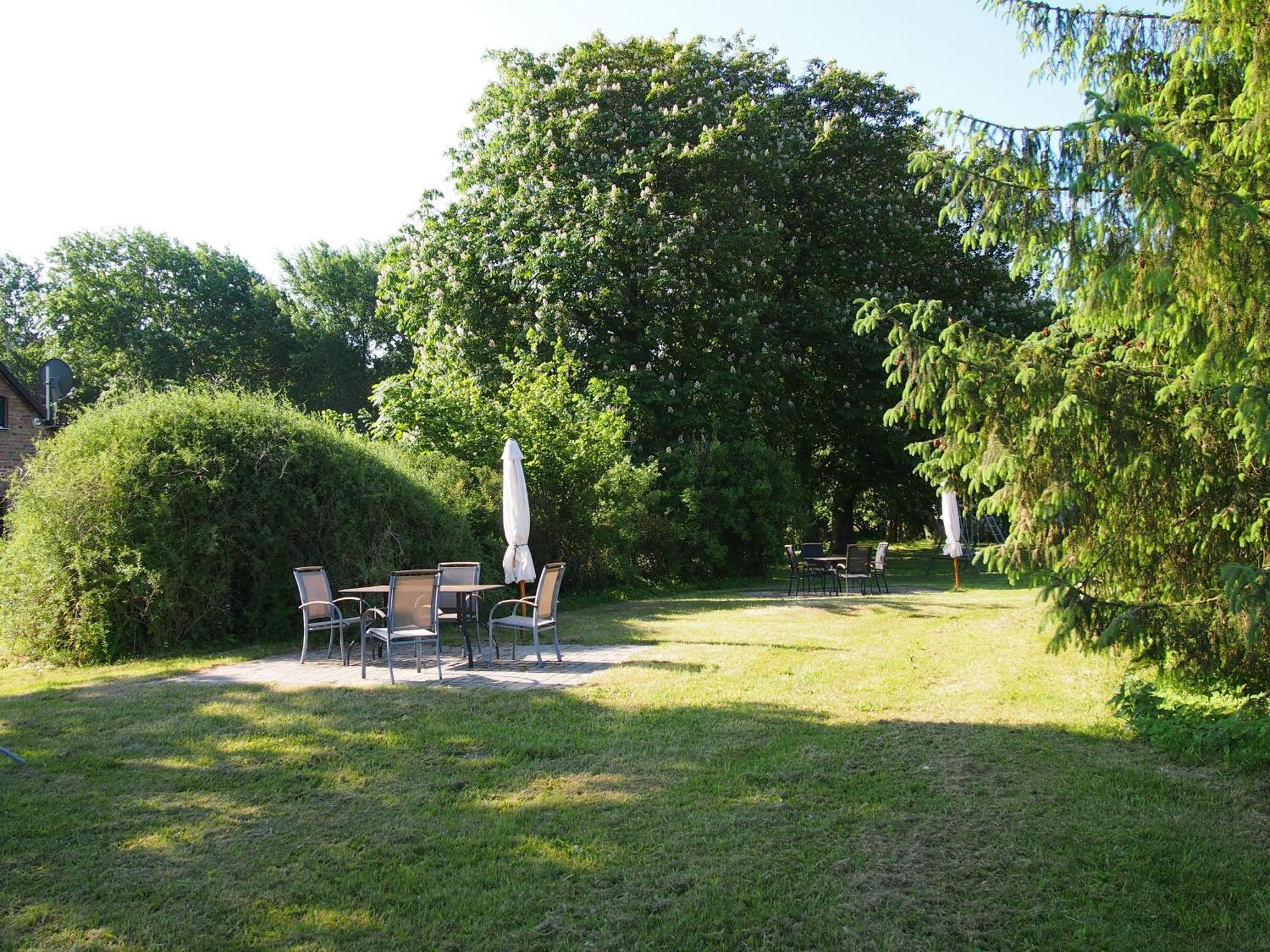 Ferienhaus Gut Rattelvitz Insel Ruegen Gingst Extérieur photo